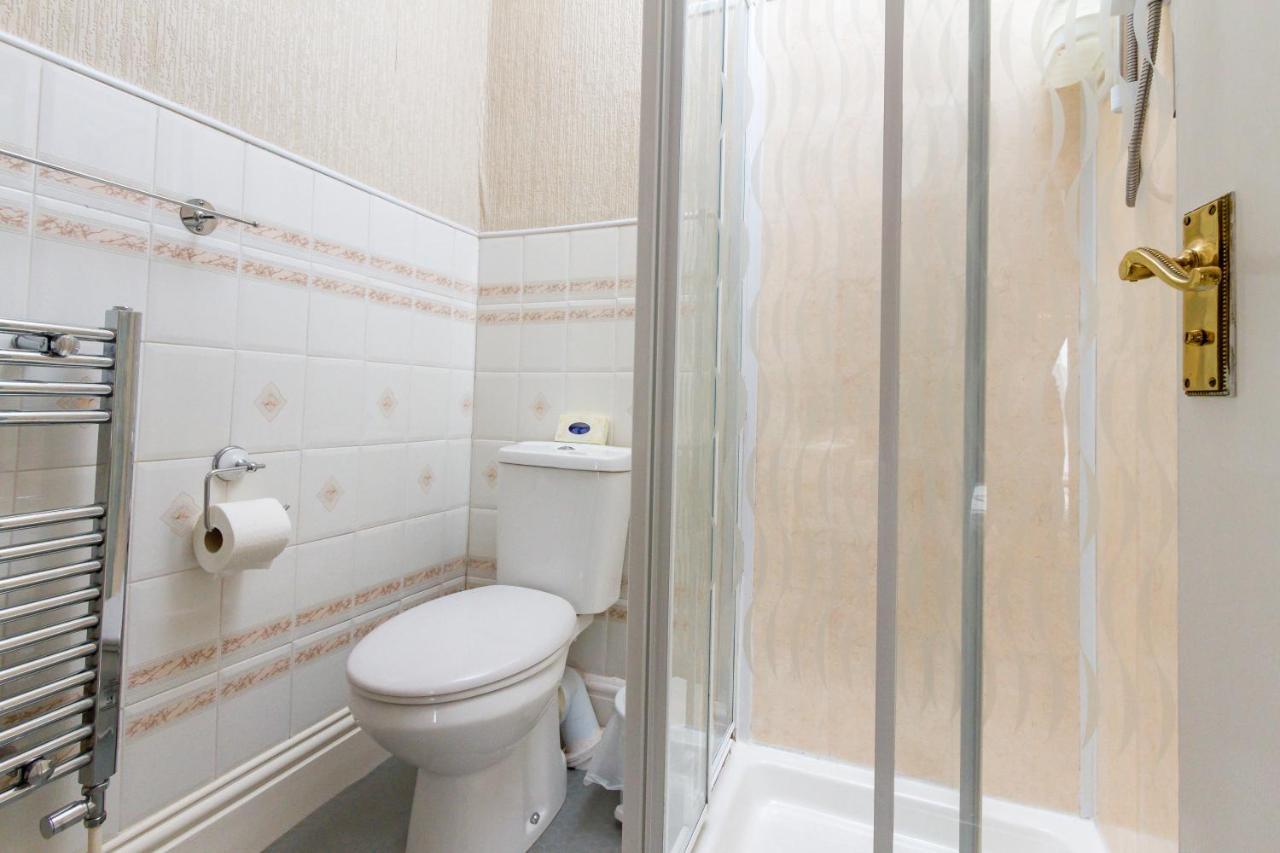 The Beechcliffe Hotel - Over 35'S Only Blackpool Quarto foto